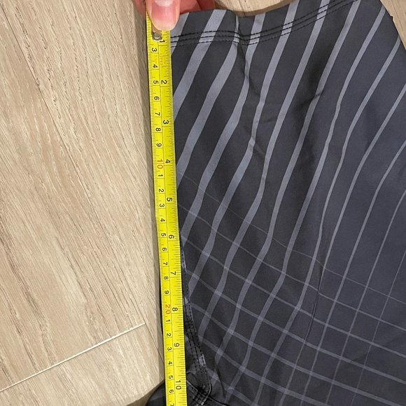 Hurley 34 Inch Black & Grey Stripe Board Shorts - Picture 6 of 11